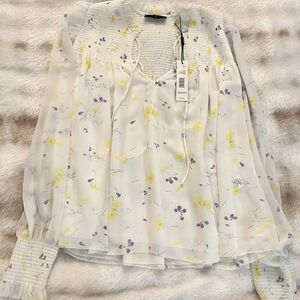 Tahari Women’s Long Sleeve Top Size S White Floral Blouse NWT MSRP $78